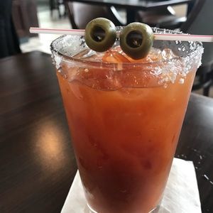 Meet your Posher, Dana